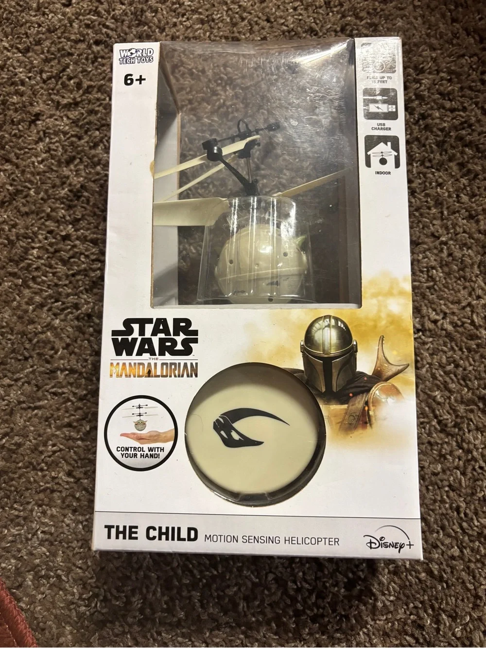 Star Wars The Mandalorian Cream The Child Motion-Sensing Helicopter
